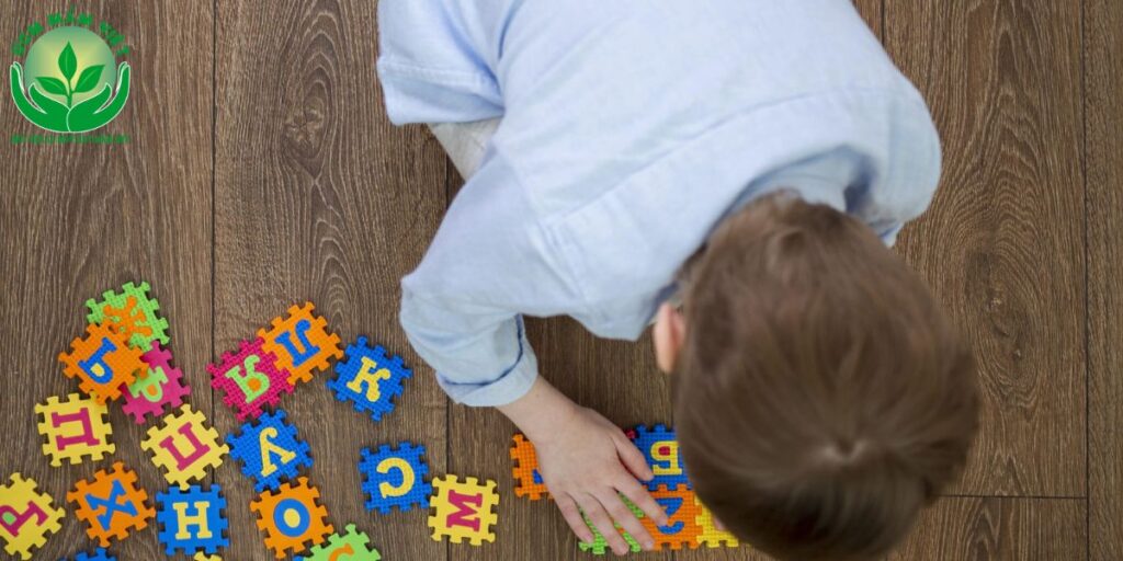 Yếu Tố Ảnh Hưởng Đến Sự Phát Triển Của Trẻ Tự Kỷ